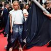 Bilal Hassani con un rollo de tela, Bella Hadid al desnudo y otras curiosidades de la alfombra roja de Cannes
