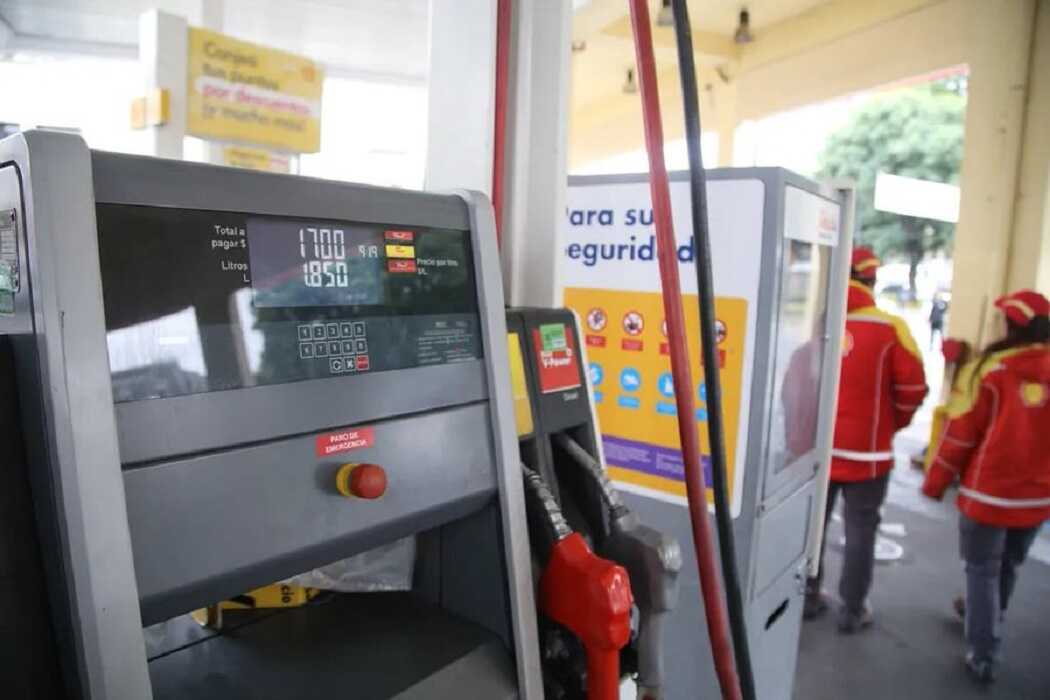 Tras la amenaza del Gobierno, los municipios defienden la tasa al combustible: “La usamos para obras”
